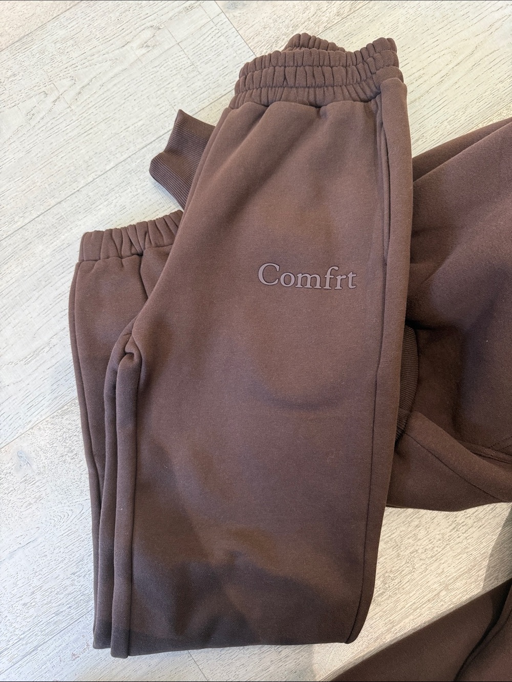 Comfrt Women's Set in Chocolate Brown - Picture 3 of 4